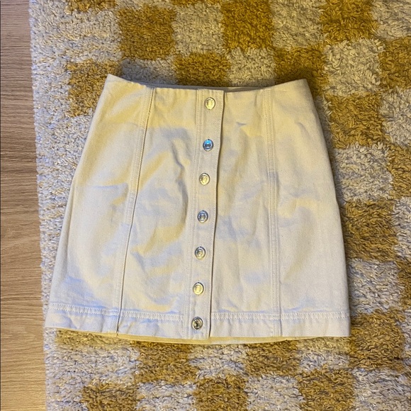Sezane Savine Skirt in Ecru - Picture 9 of 13